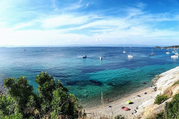 Découvrez Porquerolles une ile magnifique au large de Toulon !