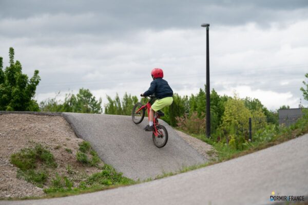 Les meilleurs circuits vélo à découvrir en France : itinéraires exceptionnels pour les amateurs de vélo